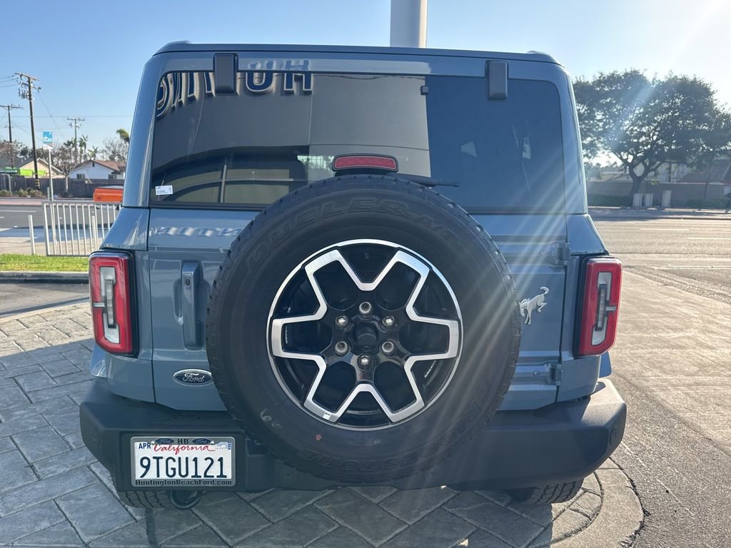 Used 2025 Ford Bronco Outer Banks image 7