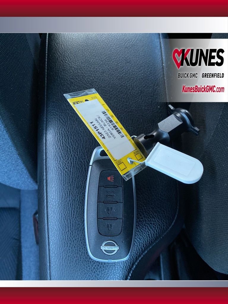 Used 2023 Nissan Versa SV image 39