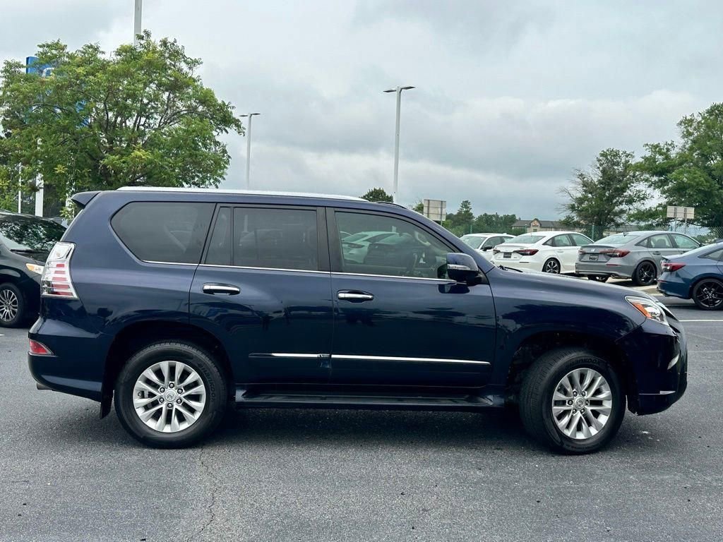 Used 2019 Lexus GX 460 Premium w/ Premium Package AWD/4WD image 5