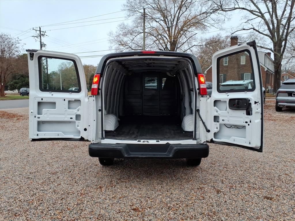 Used 2021 Chevrolet Express 2500 Extended w/ Driver Convenience Package image 14