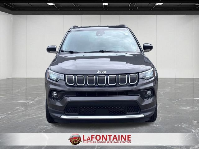 Used 2022 Jeep Compass Limited image 8