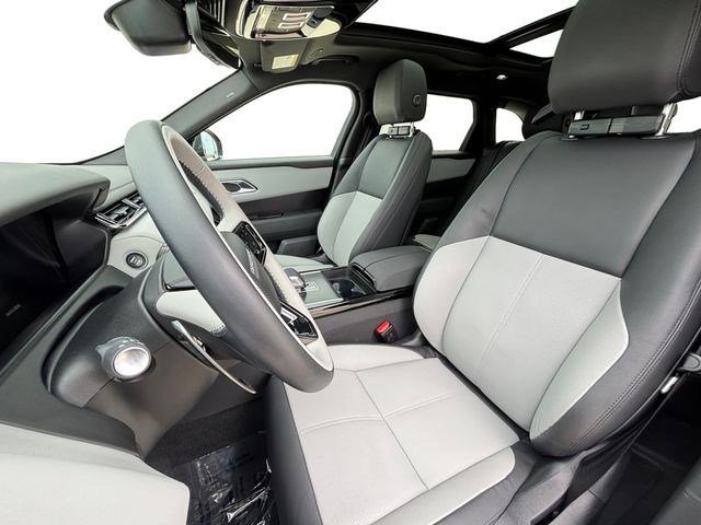 New 2026 Land Rover Range Rover Velar Dynamic SE image 11