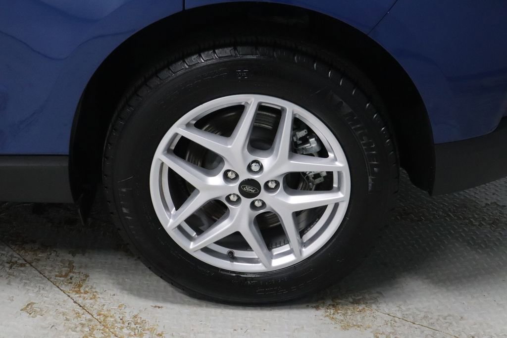 Certified 2024 Ford Edge SEL w/ Convenience Package image 16