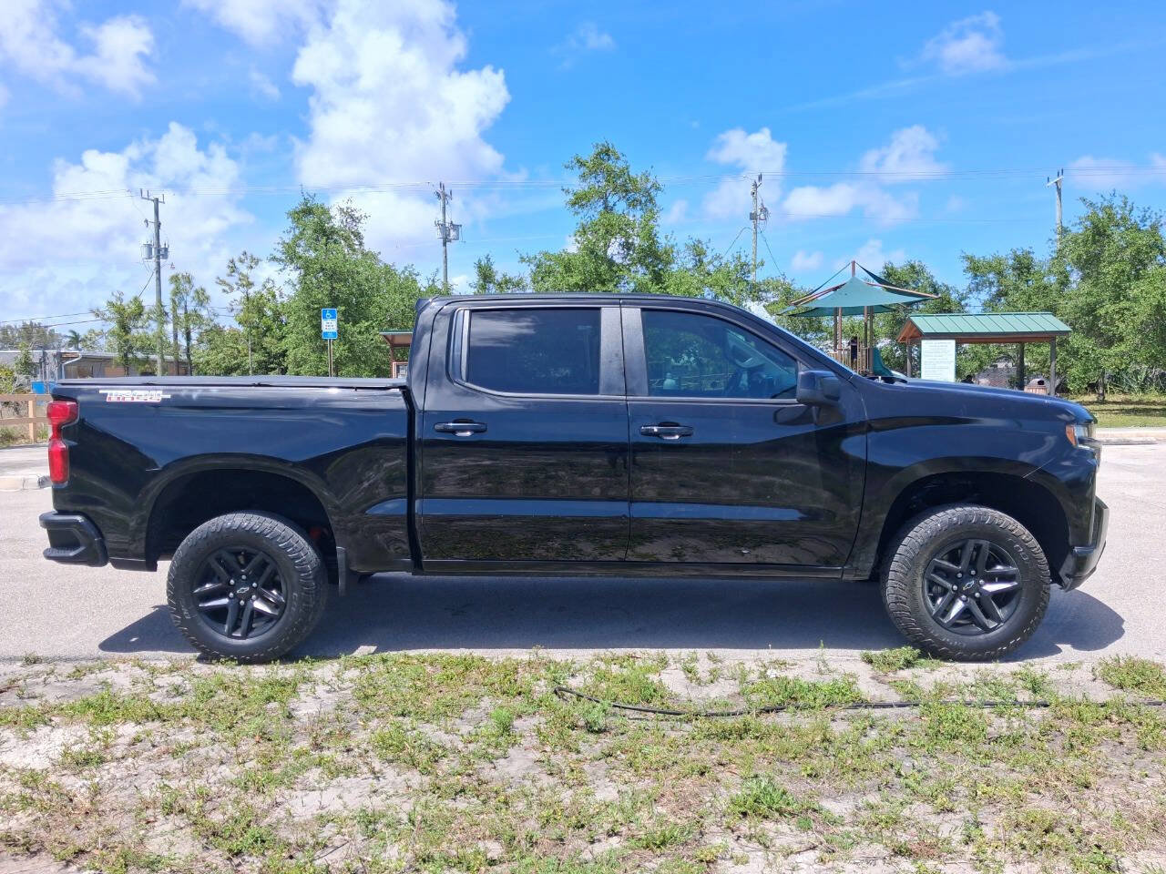 Used 2021 Chevrolet Silverado 1500 LT Trail Boss w/ Bed Protection Package image 5