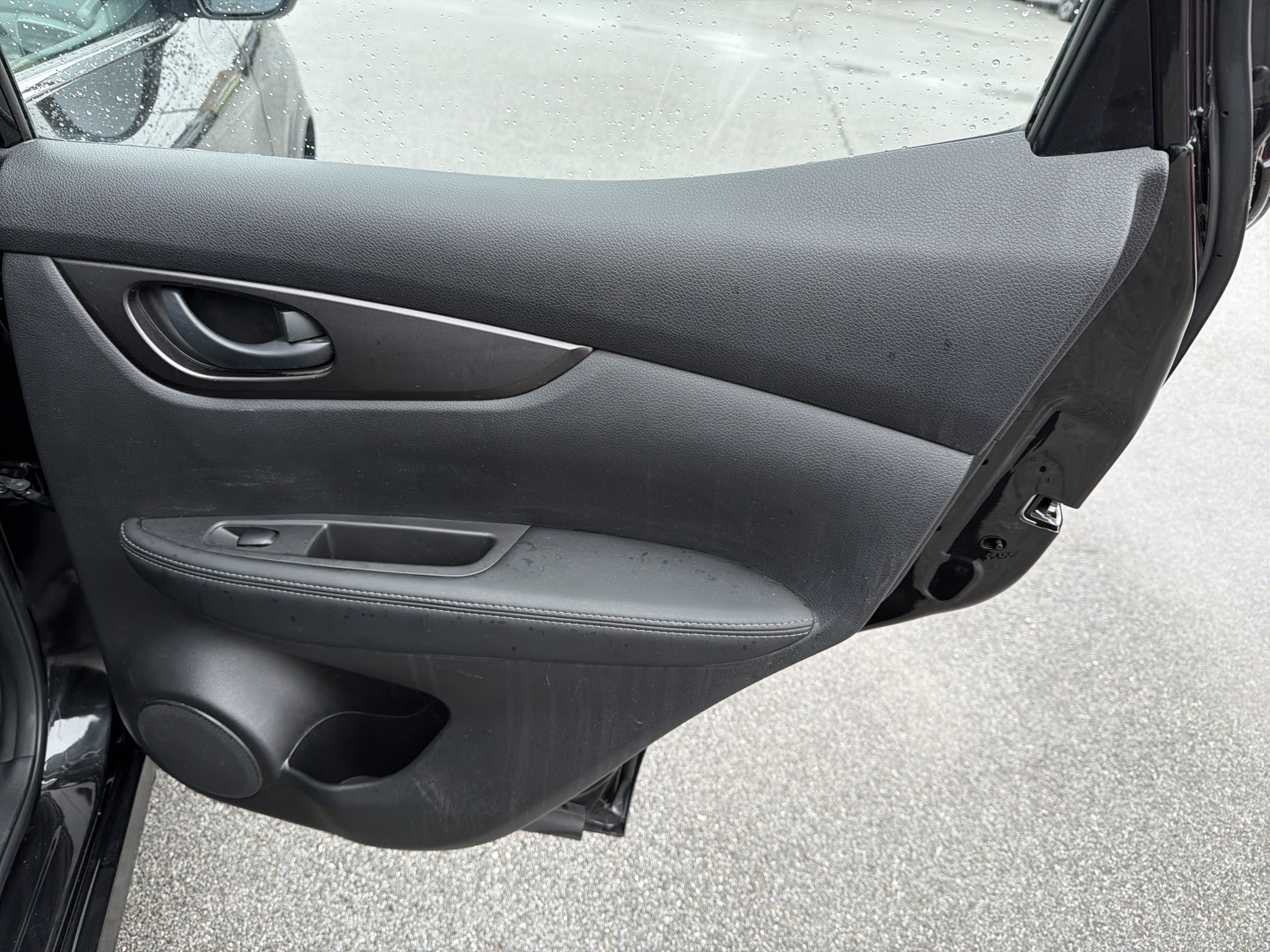 Used 2017 Nissan Rogue Sport S w/ S Appearance Package image 45