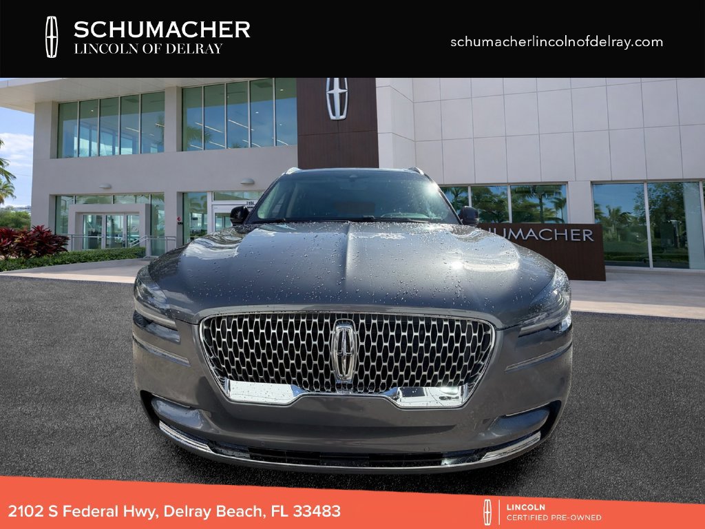 Certified 2023 Lincoln Aviator AWD w/ Class IV Trailer Tow Package image 2