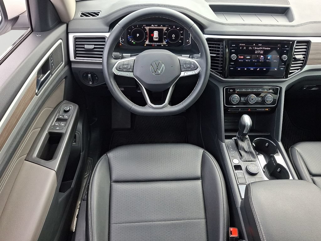 Used 2022 Volkswagen Atlas SEL AWD/4WD image 12
