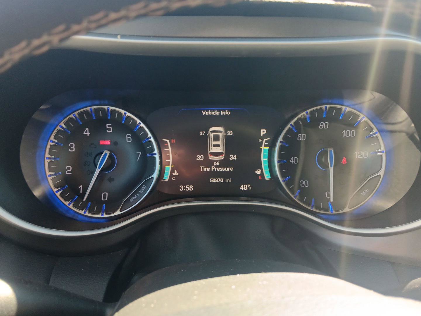 Used 2024 Chrysler Pacifica Touring-L FWD image 17