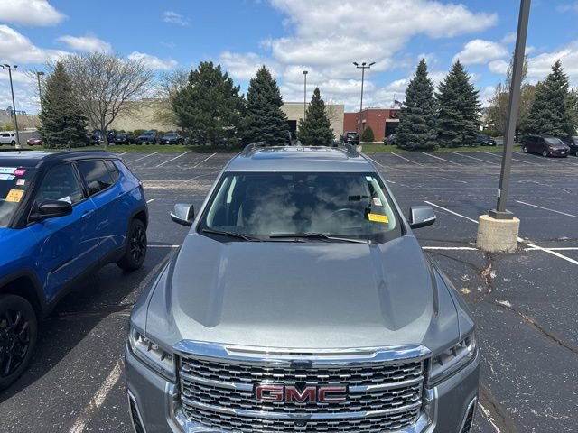 Used 2023 GMC Acadia Denali w/ Denali Ultimate Package AWD/4WD image 5