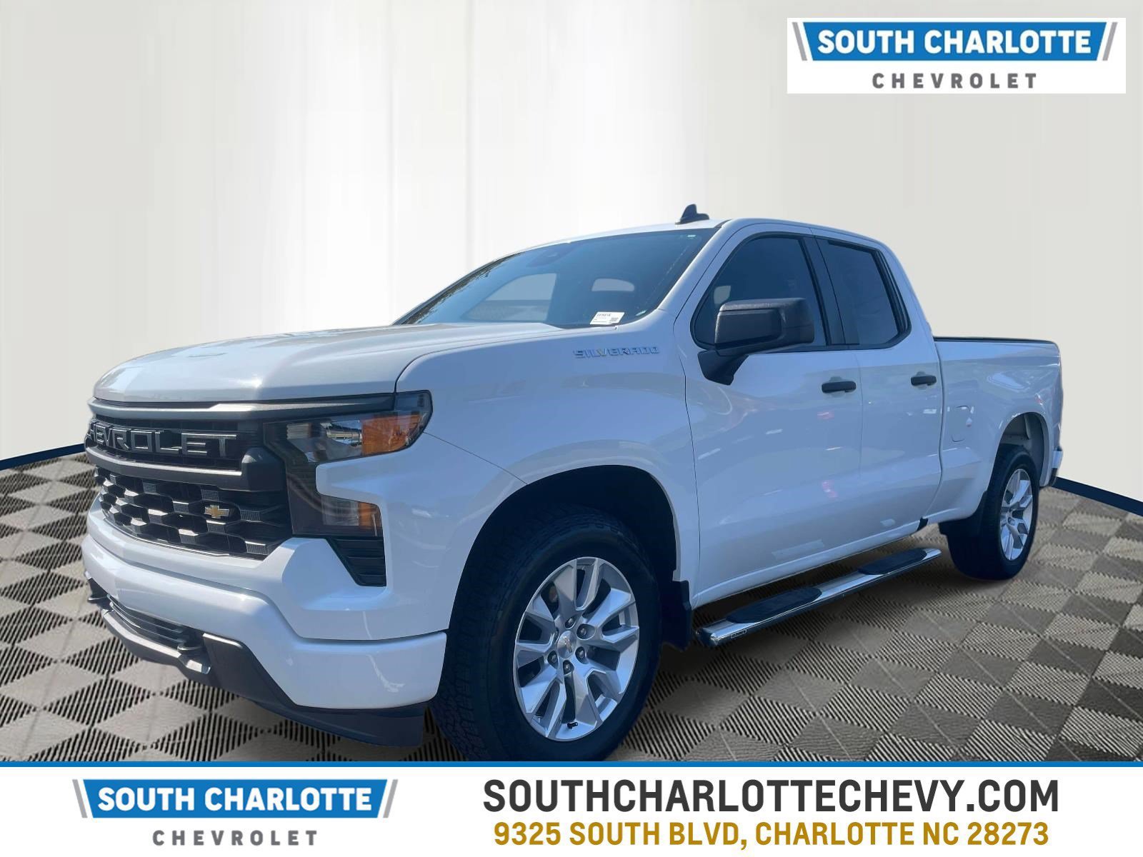 Used 2024 Chevrolet Silverado 1500 Custom RWD image 1