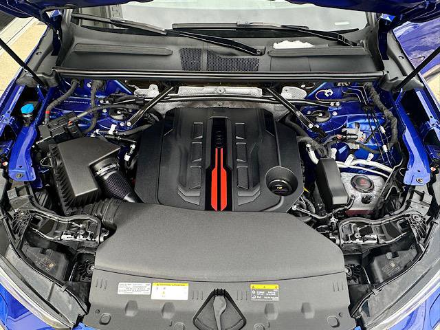 Used 2025 Audi SQ5 Prestige w/ Prestige Package image 12
