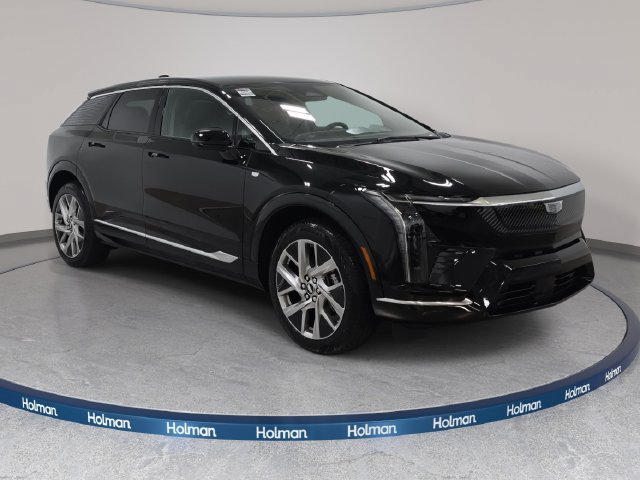 New 2027 Cadillac Optiq Luxury w/ LPO, Floor Liner Package AWD/4WD image 3