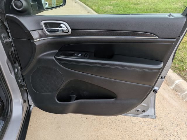 Used 2018 Jeep Grand Cherokee Limited w/ Trailer Tow Group IV AWD/4WD image 10