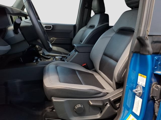 Used 2024 Ford Bronco Black Diamond w/ Sasquatch Package AWD/4WD image 18