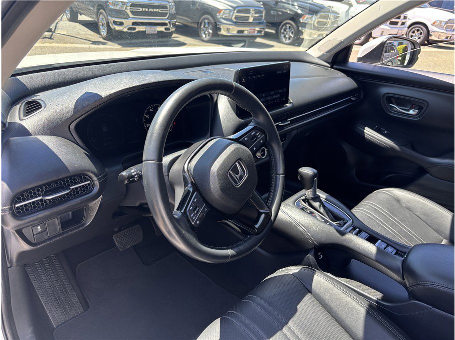 Used 2023 Honda HR-V EX-L image 15
