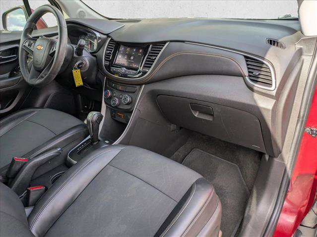 Used 2021 Chevrolet Trax LT image 20