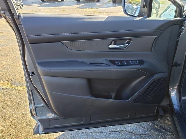 New 2026 Nissan Murano SV image 13