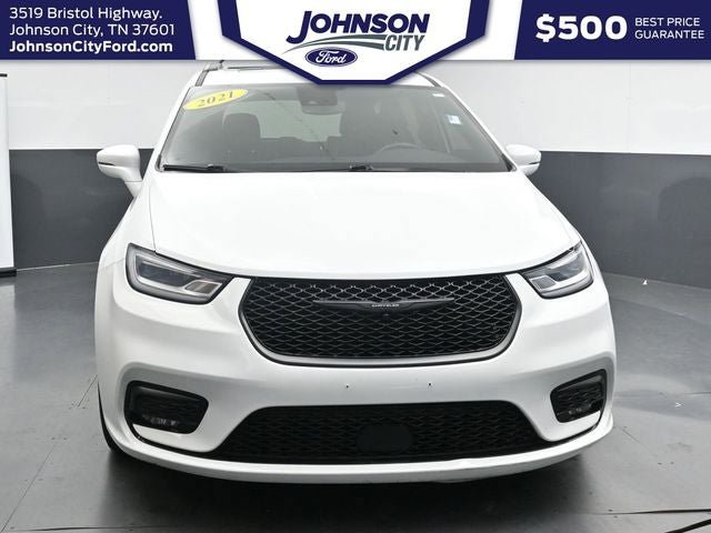 Used 2021 Chrysler Pacifica Limited w/ S Appearance Package AWD/4WD image 5