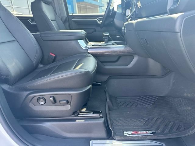 Used 2022 Chevrolet Silverado 1500 LTZ AWD/4WD image 27
