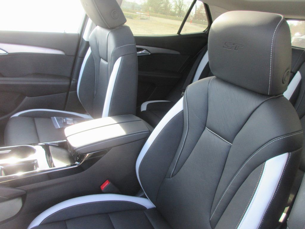 New 2026 Buick Envision Sport Touring image 13
