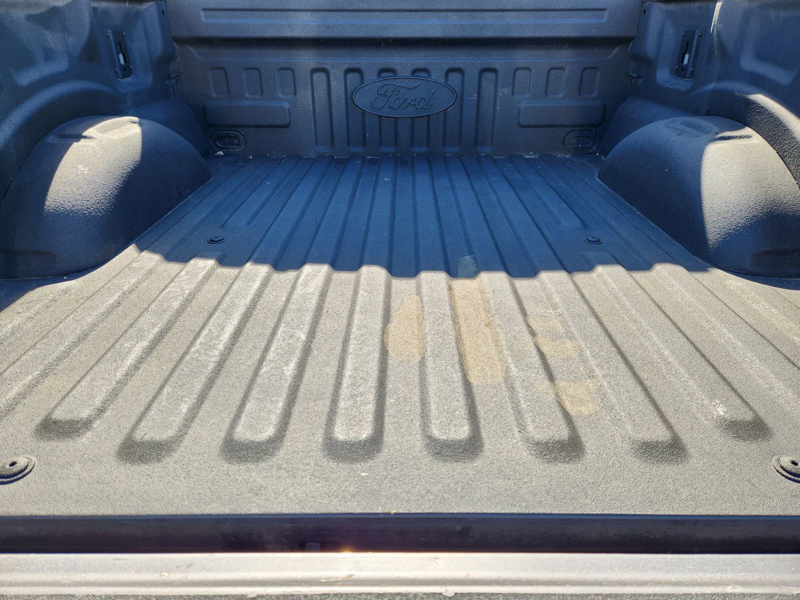 Used 2023 Ford F150 Lariat w/ Equipment Group 502A High image 32