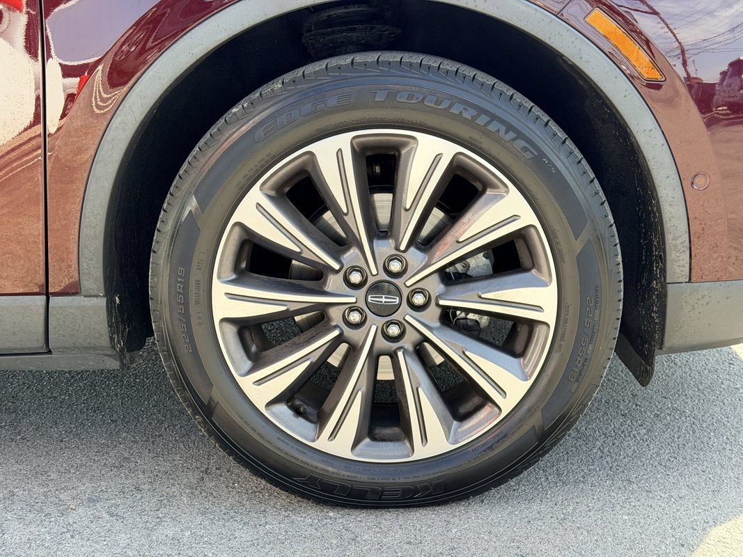 Used 2020 Lincoln Corsair Reserve w/ Equipment Group 201A AWD/4WD image 28