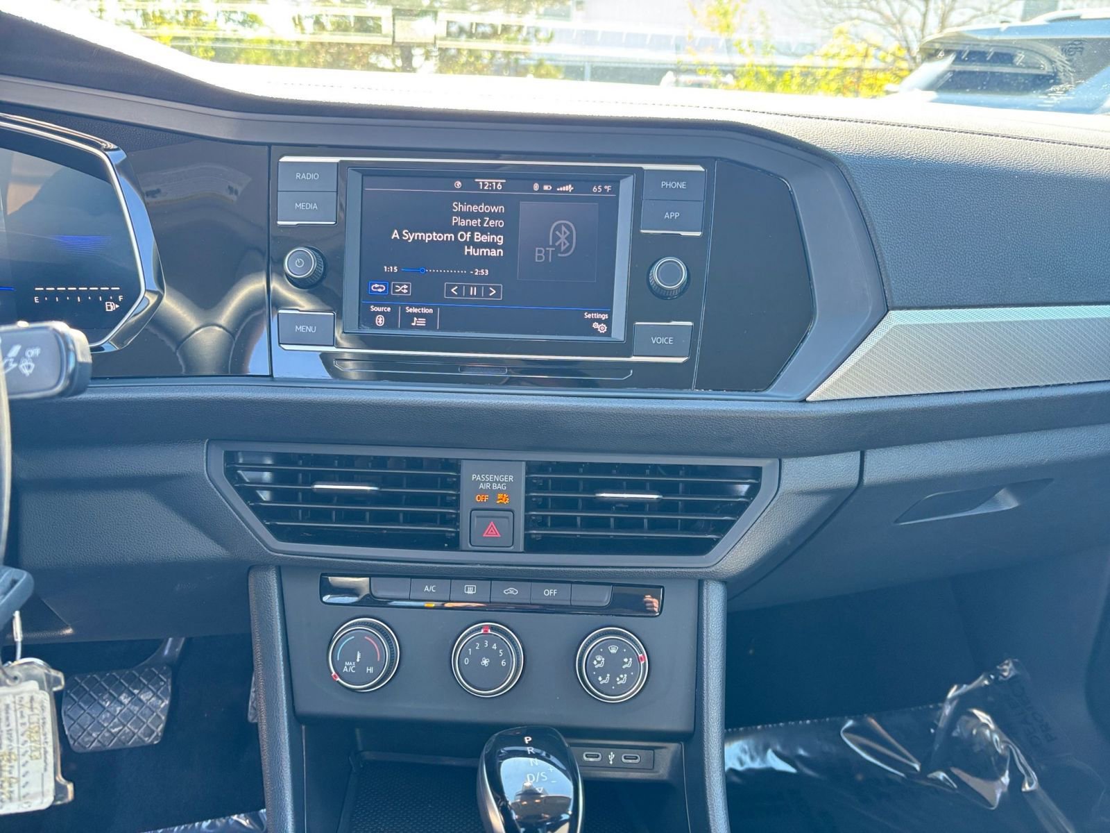 Used 2024 Volkswagen Jetta S image 18