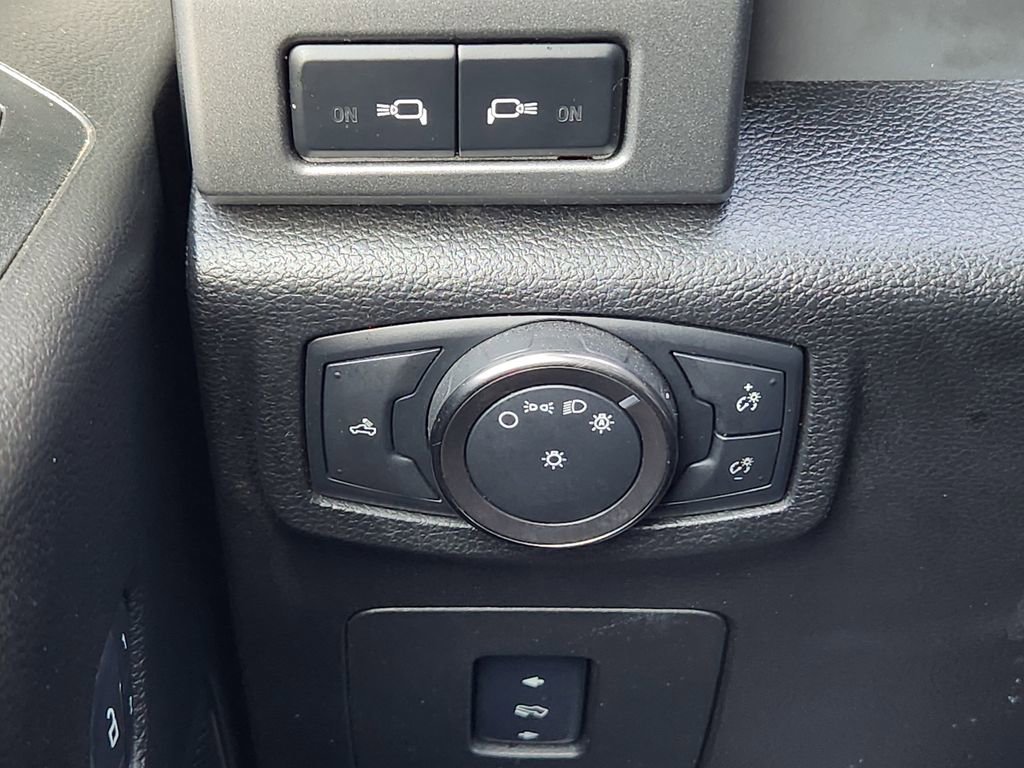 Used 2018 Ford F150 Raptor w/ Equipment Group 802A Luxury AWD/4WD image 29