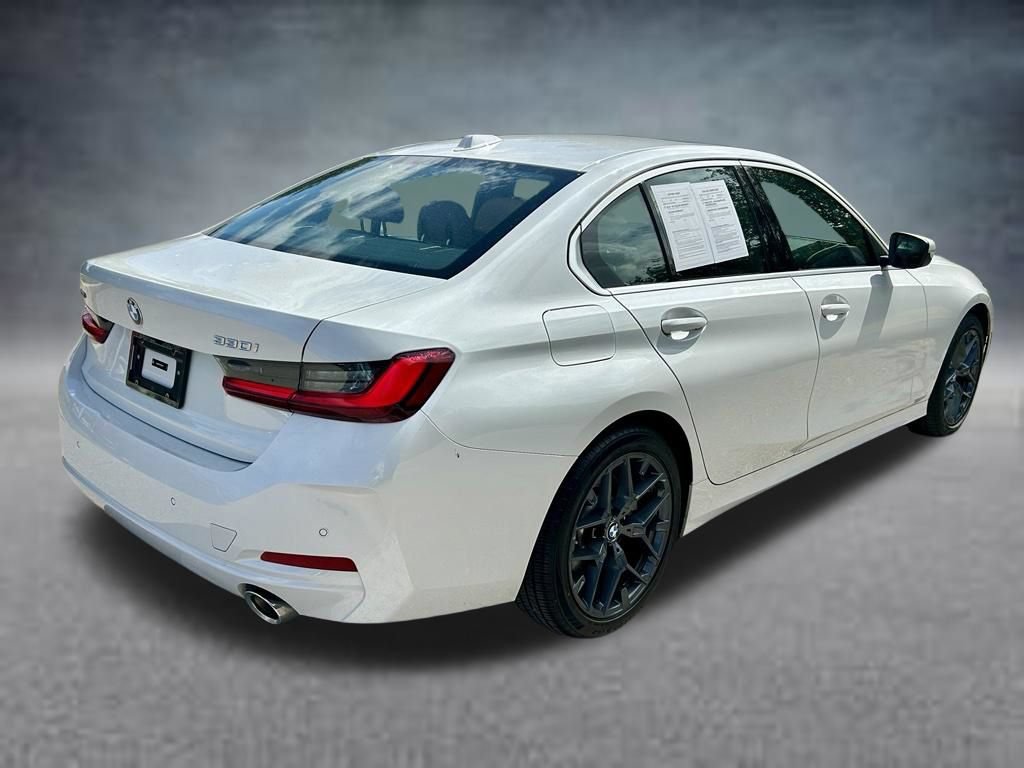 Used 2026 BMW 330i xDrive Sedan AWD/4WD image 5