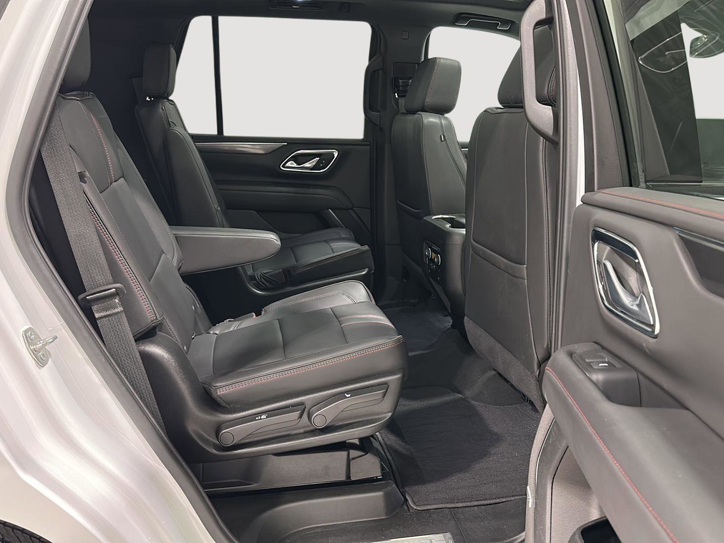 Used 2024 Chevrolet Tahoe RST w/ Luxury Package image 25