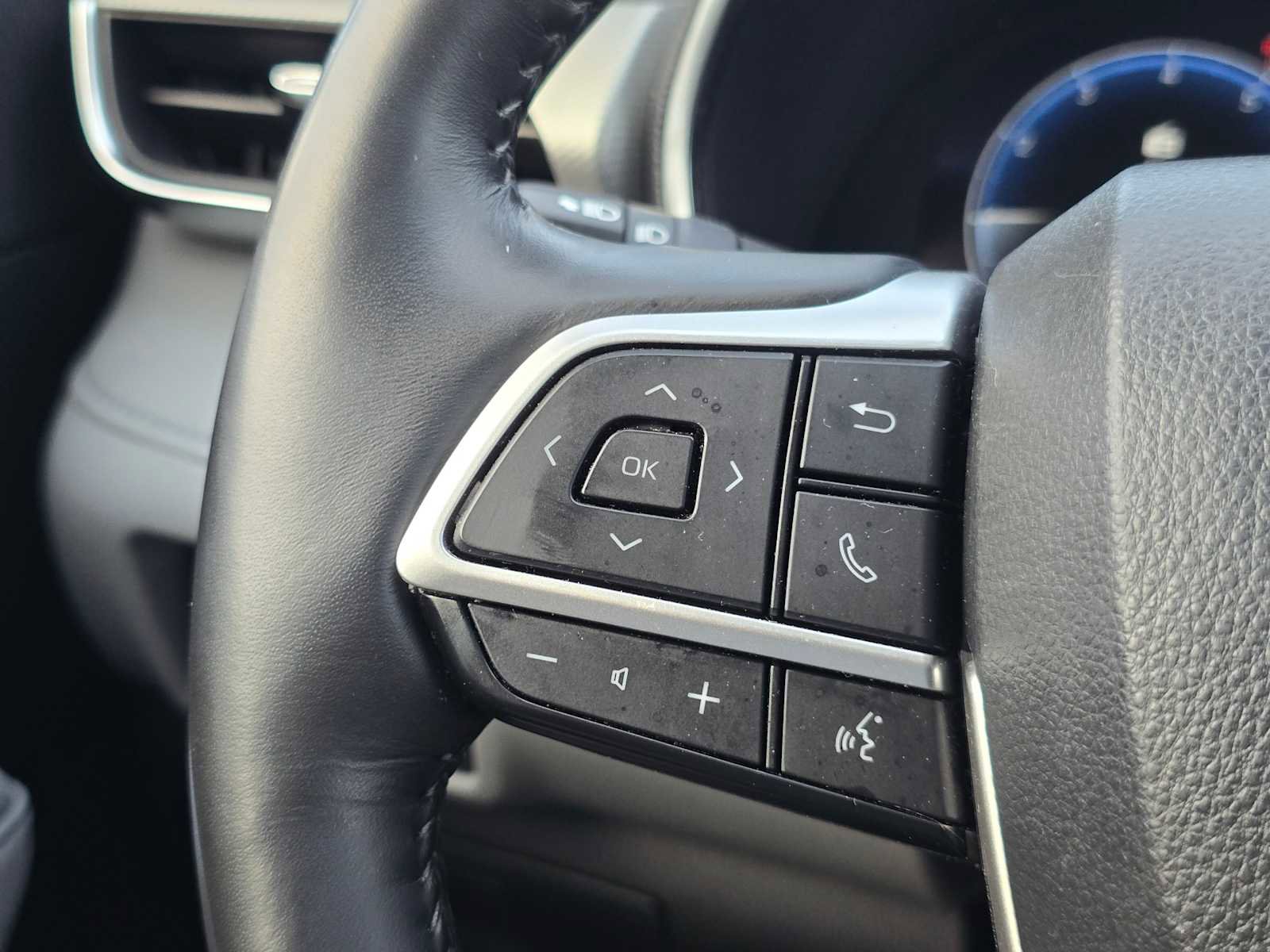 Used 2024 Toyota Highlander Platinum image 36