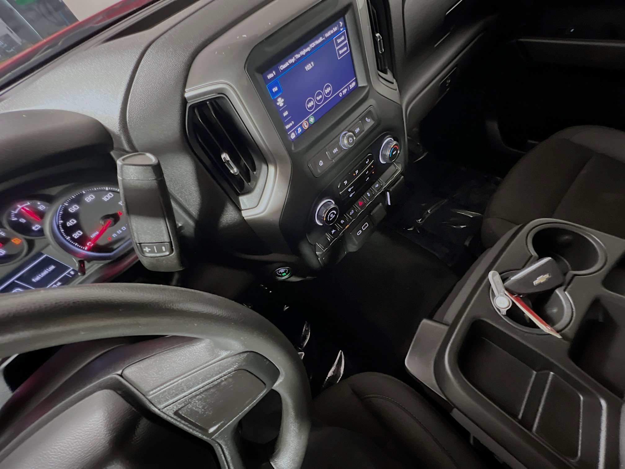 Used 2024 Chevrolet Silverado 1500 Custom w/ LPO, Dark Essentials Package image 25