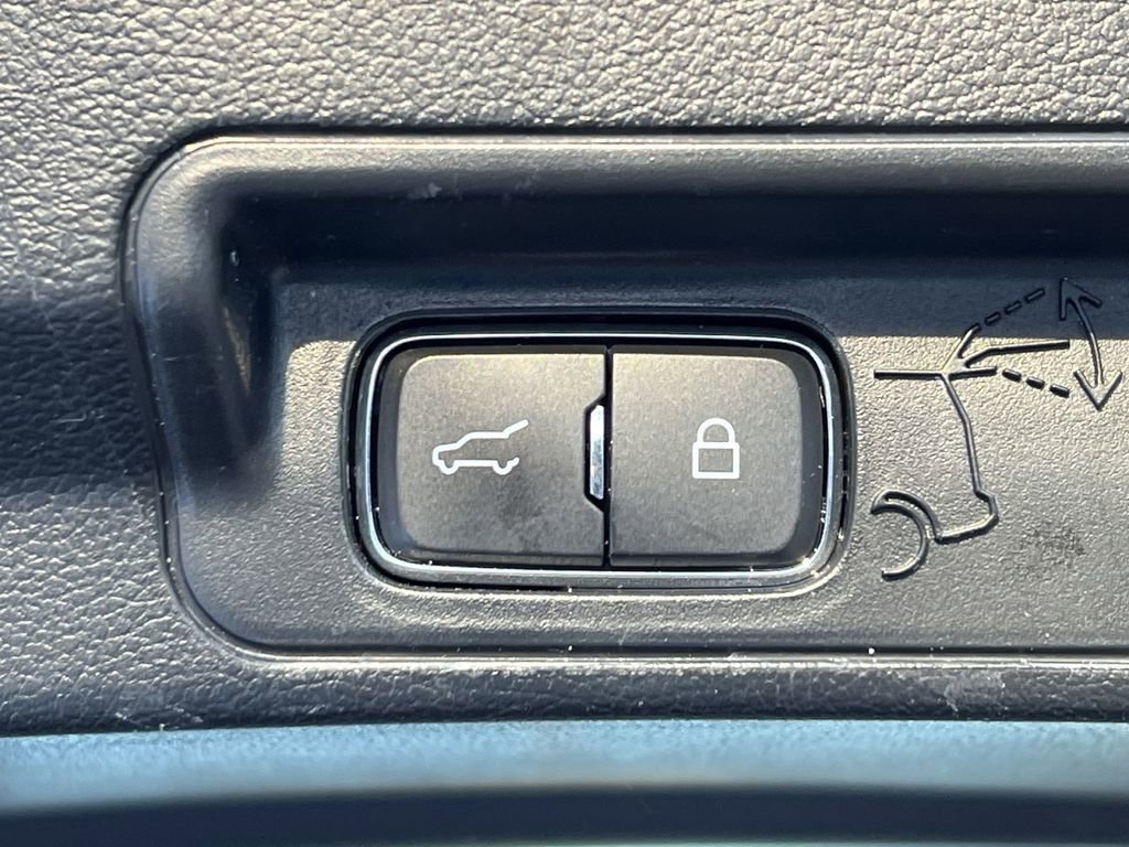 Used 2022 Ford Explorer ST w/ Equipment Group 401A image 26