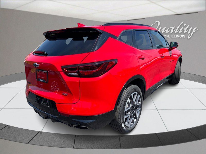 Used 2023 Chevrolet Blazer RS w/ Driver Confidence II Package FWD image 4