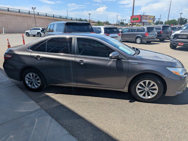 Used 2016 Toyota Camry LE FWD image 6