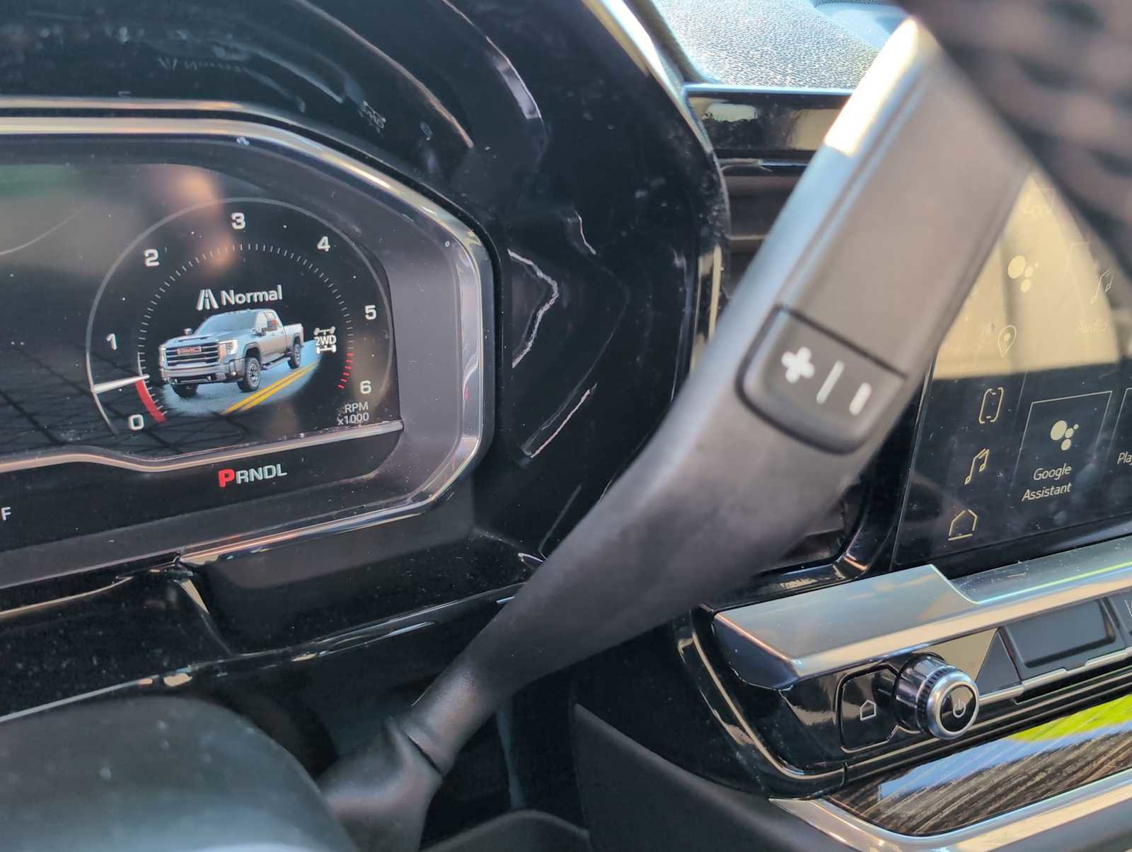 Used 2024 GMC Sierra 2500 SLE w/ SLE Value Package; image 16