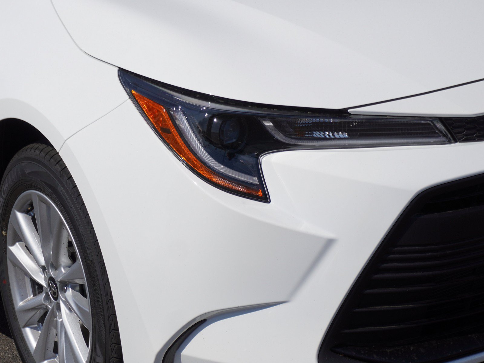New 2026 Toyota Corolla XSE FWD image 3