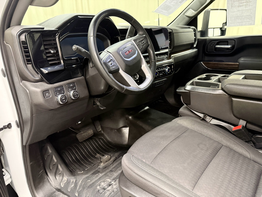 Certified 2024 GMC Sierra 2500 SLE w/ SLE Convenience Package AWD/4WD image 23