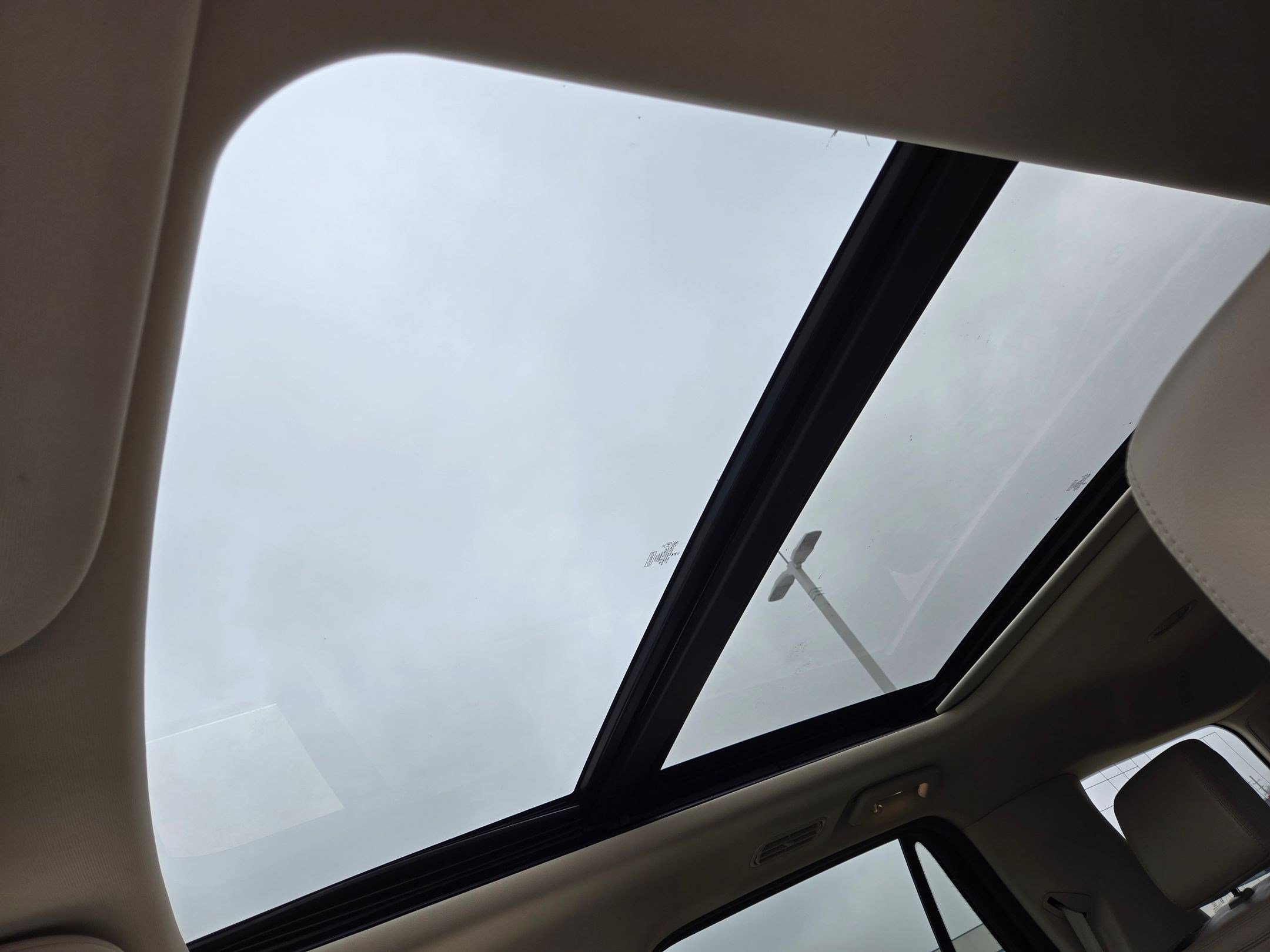 Used 2023 Ford Expedition Limited image 16