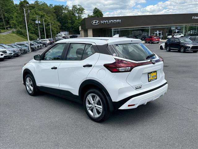 Used 2024 Nissan Kicks S FWD image 4