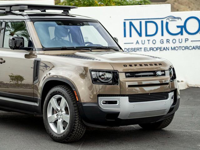 Used 2020 Land Rover Defender 110 HSE image 5