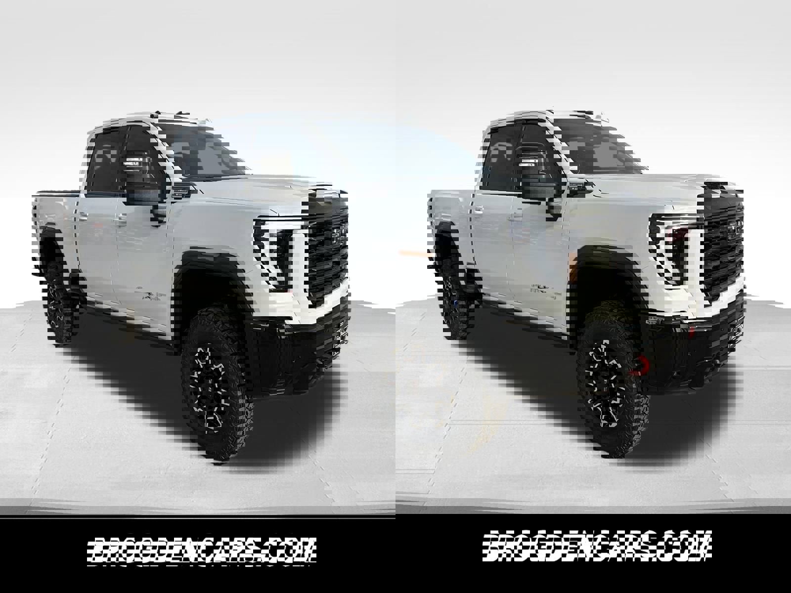 New 2026 GMC Sierra 2500 AT4X image 1