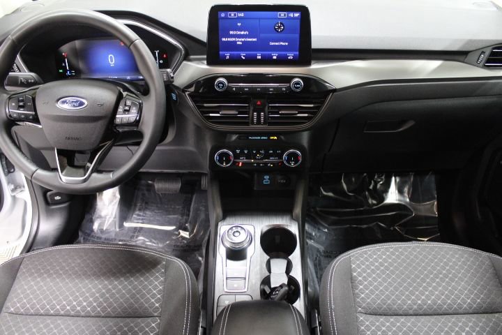 Used 2023 Ford Escape Active image 2