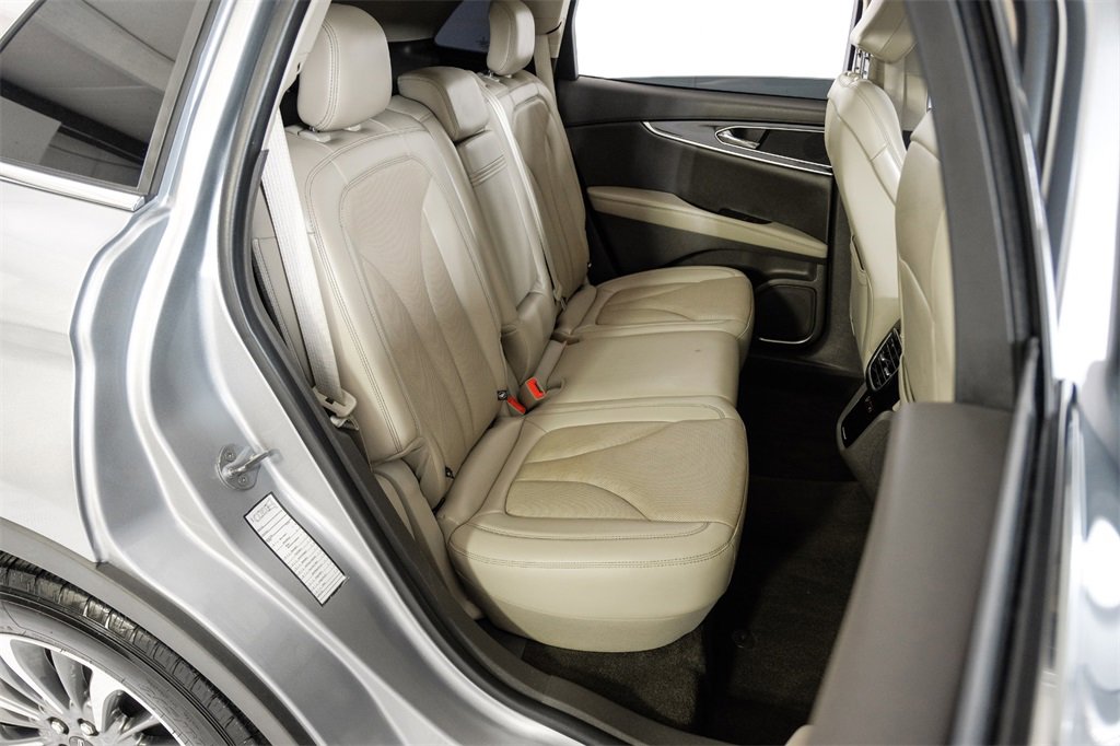 Used 2023 Lincoln Nautilus Reserve image 38