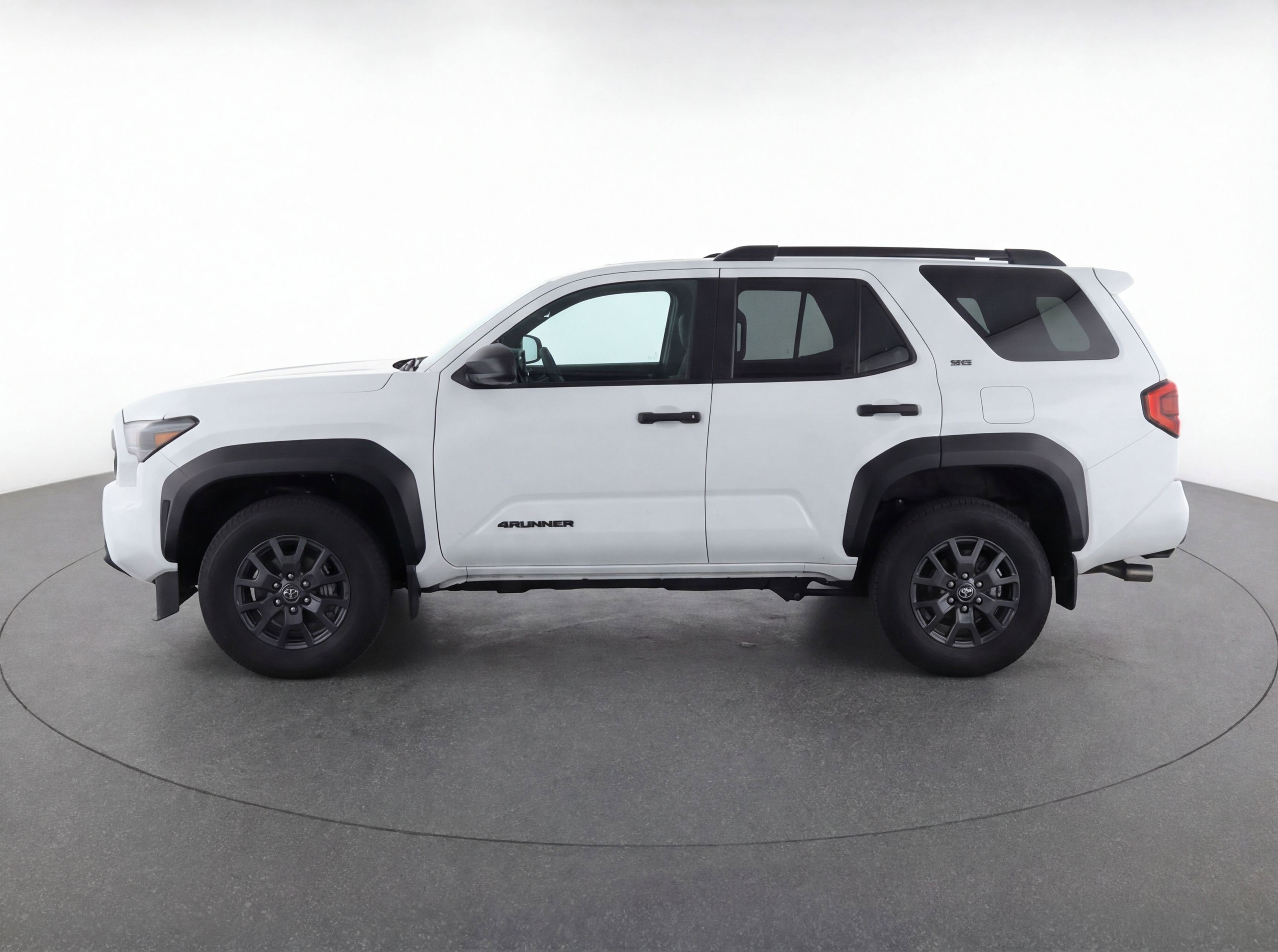 Used 2025 Toyota 4Runner 2WD image 5