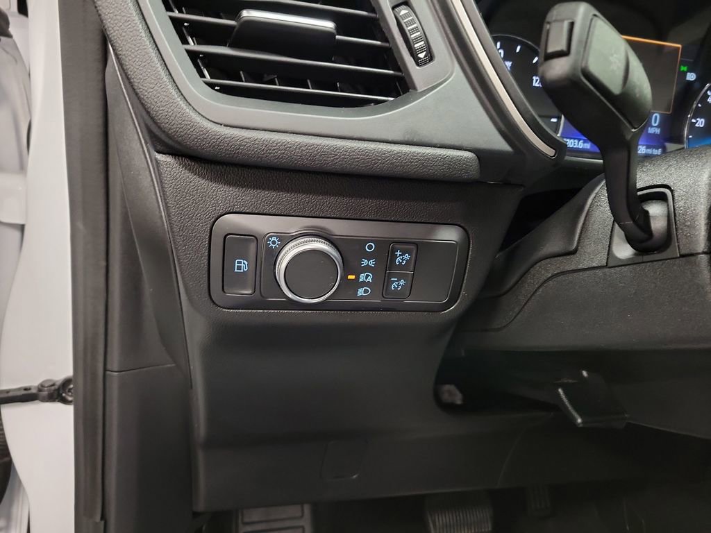 Used 2022 Ford Escape SE image 21