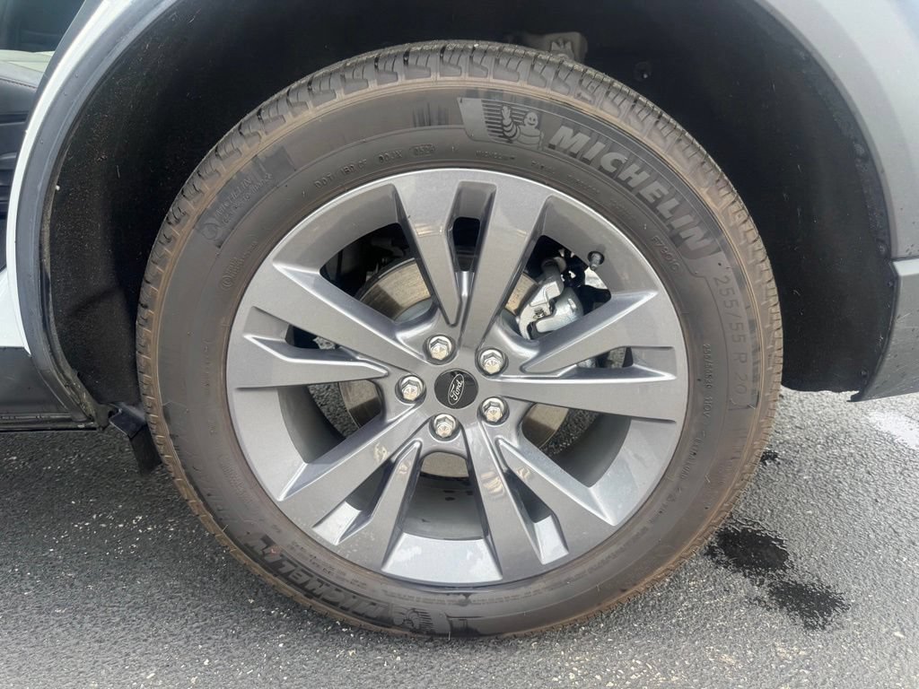 New 2026 Ford Explorer Active w/ Active Comfort Package AWD/4WD image 27