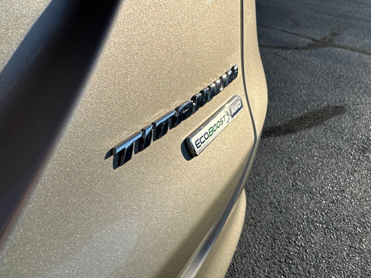 Used 2017 Ford Fusion Titanium AWD/4WD image 13