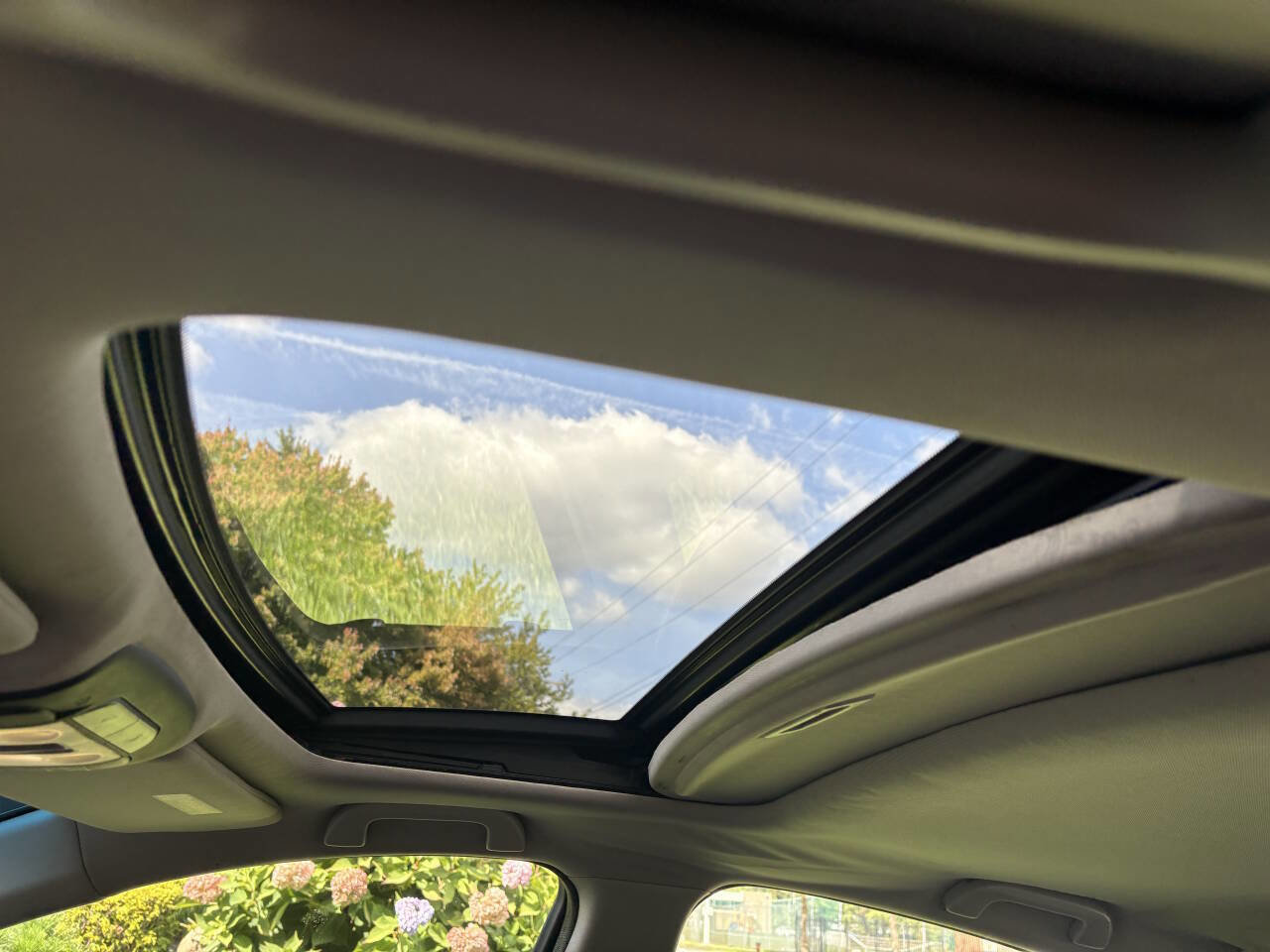 Used 2012 Acura TL w/ Technology Package image 10