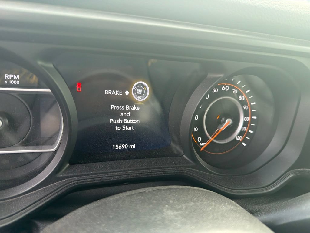 Used 2024 Jeep Gladiator Sport AWD/4WD image 3